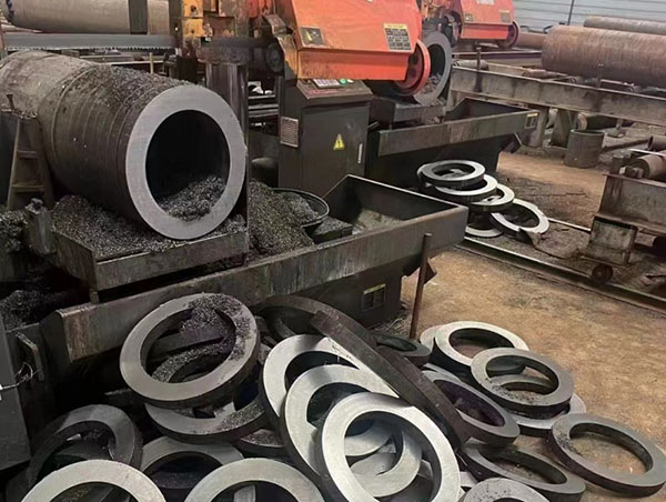 梁山20G无缝钢管切割